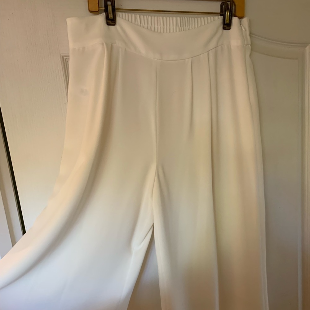 1. State white wide leg pants